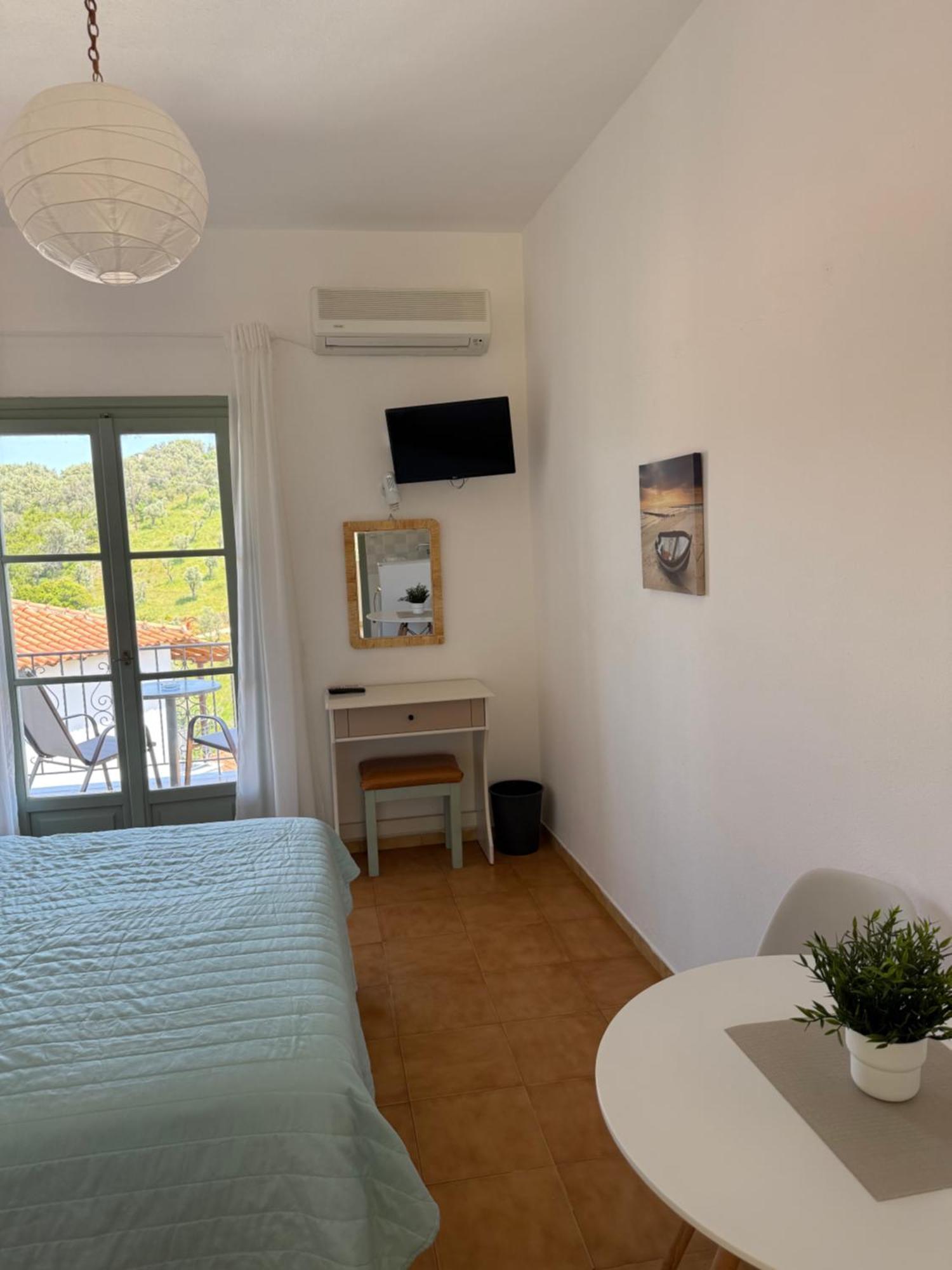 Country Aparthotel